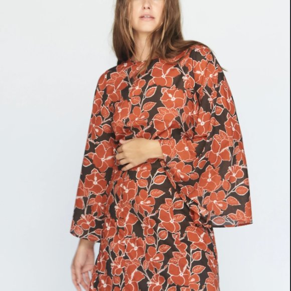 RARE ACACIA MANU DRESS IN BLACK SILK Size MEDIUM - Picture 1 of 4